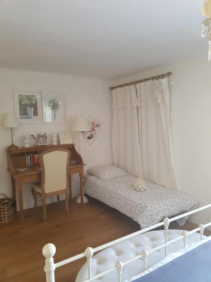 Bed and Breakfast La Grange D'Helene Cholet Exterior foto